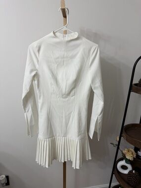 White Long Sleeve Pleated Hem Dress